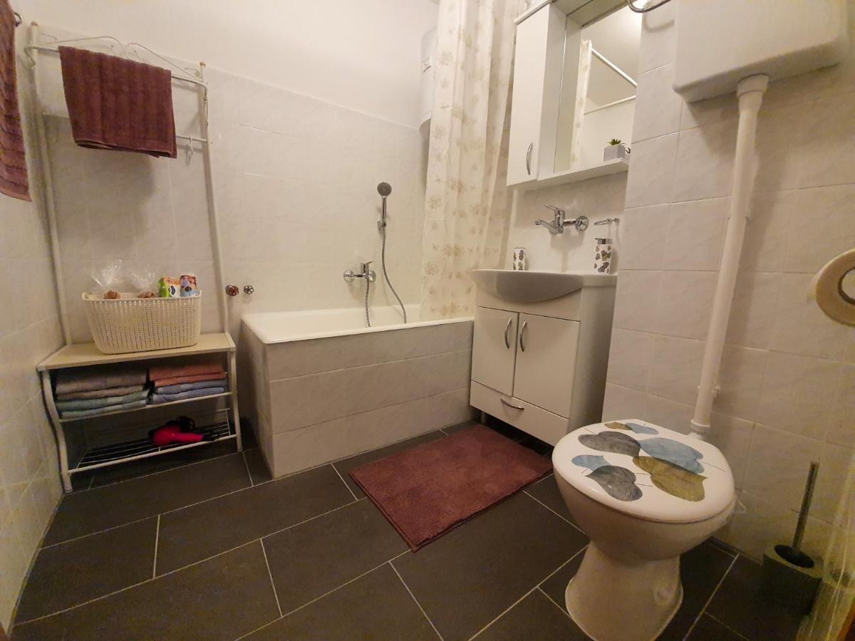 Apartman Ante Livno Eksteriør billede