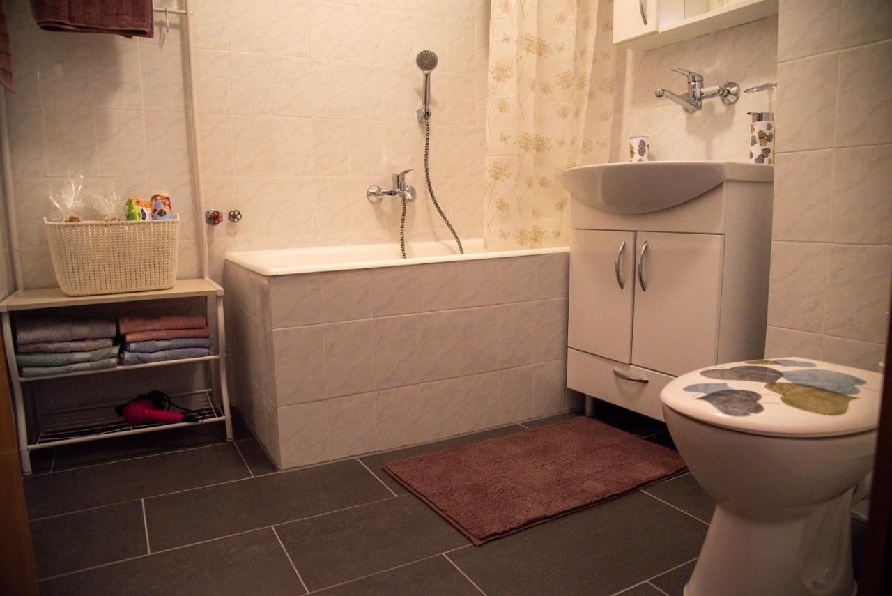 Apartman Ante Livno Eksteriør billede