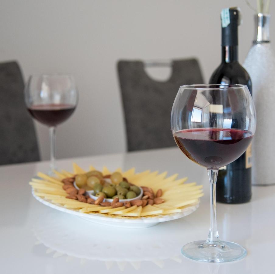 Apartman Ante Livno Eksteriør billede