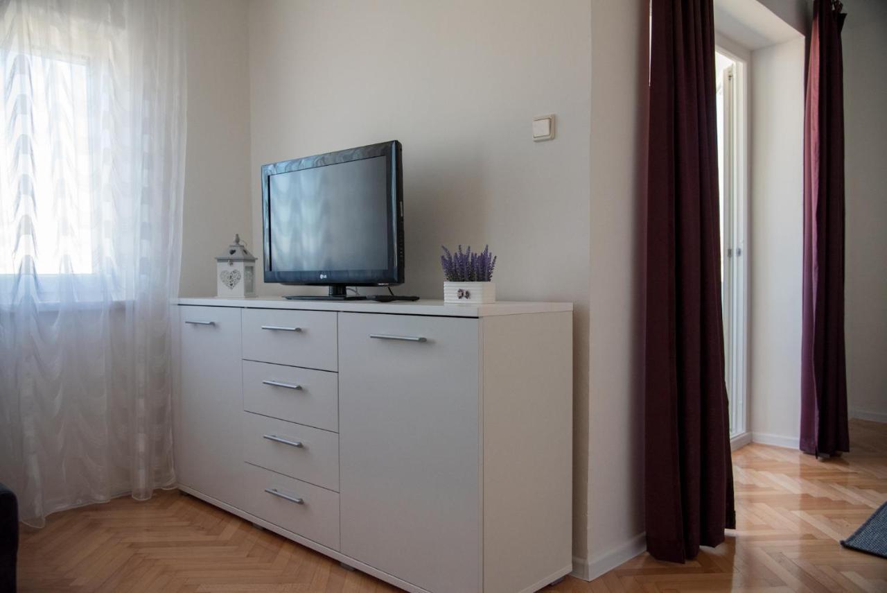 Apartman Ante Livno Eksteriør billede